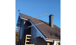 Металлочерепица МЕТАЛЛ ПРОФИЛЬ Монтерроса-M NormanMP (ПЭ-01-3011-0.5)