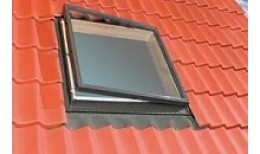 Мансардное окно-люк для выхода на крышу FAKRO WLI