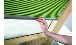 Плиссированная штора APF BlackOut New Line для мансардных окон FAKRO