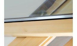 Деревянное мансардное окно FTP-V (CH)