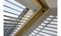 Жалюзи AJP для мансардных окон FAKRO