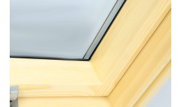 Деревянное мансардное окно FTP-V (CH) top-hung с подвесным открыванием