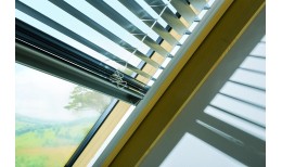 Жалюзи AJP для мансардных окон FAKRO