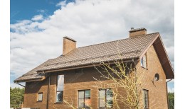 Кронштейн трубы Grand Line на дерево 100мм RAL 8017 шоколад