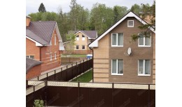 Кронштейн трубы Grand Line на кирпич 90мм RAL 8017 шоколад