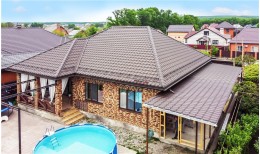 Металлочерепица камея Grand Line 0,5 Rooftop Бархат RR 32 темно-коричневый