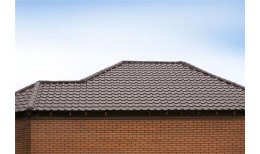 Металлочерепица камея 0,5 Satin Matt RAL 8017 шоколад