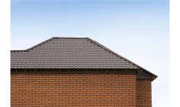 Металлочерепица камея Grand Line 0,5 PurLite Matt RAL 8017 шоколад