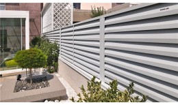 Нащельник (для калиток и ворот) 25х35 жалюзи Milan, Tokyo, Palermo 0,45 Drap с пленкой RAL 9003 сигнальный белый (L1,68)